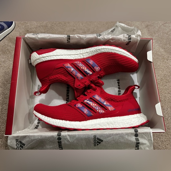 Adidas Ultraboost CNY size 12 men’s - Picture 2 of 6